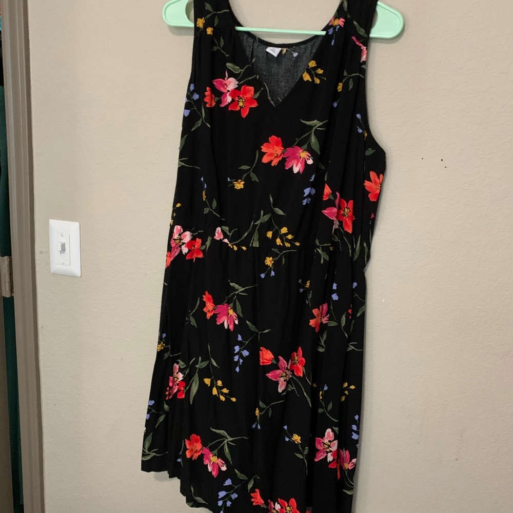 Old Navy Sleeveless Dress
